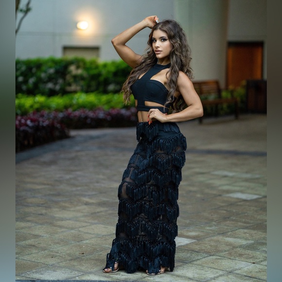 COPY - Two piece fashion statement - Picture 2 of 2